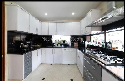 Casa de 4 alcobas en venta en Sotileza, Bogotá, 269 m² · foto 7 de 19