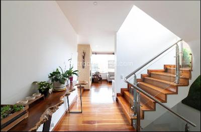 Casa de 4 alcobas en venta en Sotileza, Bogotá, 269 m² · foto 6 de 19