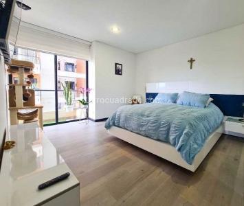 Apartamento de 3 alcobas en venta en Lagos De Cordoba, Bogotá, 156 m² · foto 13 de 16