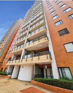 Apartamento de 3 alcobas en venta en Lagos De Cordoba, Bogotá, 156 m² · foto 5 de 16