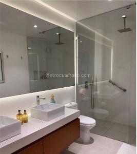 Apartamento en venta en Santa Barbara Oriental, Bogotá · foto 8 de 17
