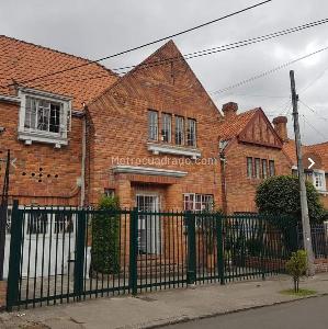 Casa en venta en Quinta Camacho, Bogotá · foto 4 de 6