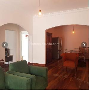 Casa en venta en Quinta Camacho, Bogotá · foto 2 de 6