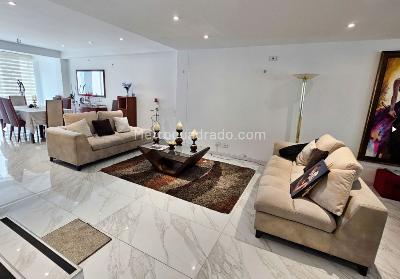 Casa de 3 alcobas en venta en Normandia, Bogotá, 175 m² · foto 3 de 6