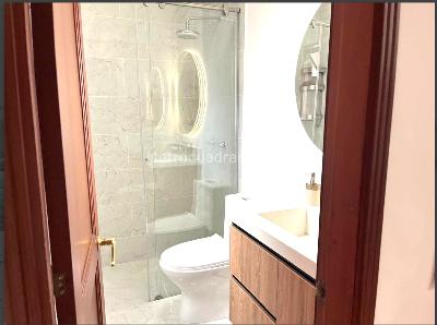 Apartamento de 3 alcobas en venta en Calleja Alta, Bogotá, 200 m² · foto 4 de 9