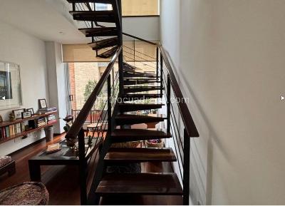 Apartamento de 3 alcobas en venta en Chico Cabrera, Bogotá, 265 m² · foto 7 de 12