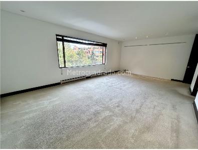 Apartamento de 4 alcobas en venta en Refugio Alto, Bogotá, 524 m² · foto 13 de 20