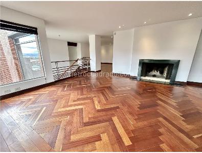 Apartamento de 4 alcobas en venta en Refugio Alto, Bogotá, 524 m² · foto 3 de 20