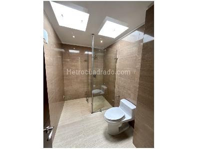 Apartamento de 4 alcobas en venta en Refugio Alto, Bogotá, 524 m² · foto 5 de 20