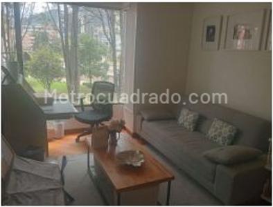 Apartamento de 3 alcobas en venta en Chico Norte, Bogotá, 162 m² · foto 3 de 12