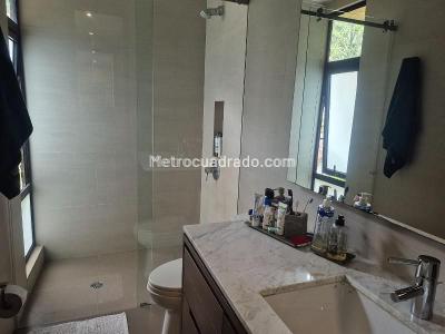Apartamento en venta en Altos Del Refugio, Bogotá · foto 10 de 18
