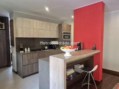 Apartamento en venta en Altos Del Refugio, Bogotá · foto 8 de 18