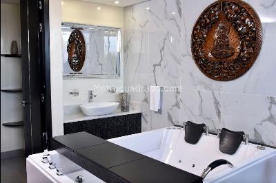 Apartamento de 1 alcoba en venta en Santa Barbara Occidental, Bogotá, 137 m² · foto 6 de 13