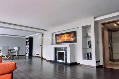 Apartamento en venta en Los Rosales, Bogotá · foto 3 de 11