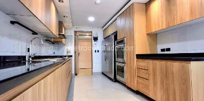 Apartamento en venta en Los Rosales, Bogotá · foto 7 de 11