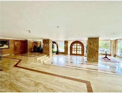 Apartamento de 3 alcobas en venta en La Cabrera, Bogotá, 312 m² · foto 18 de 20