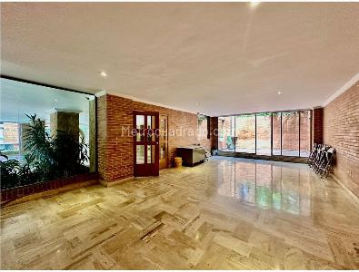 Apartamento de 3 alcobas en venta en La Cabrera, Bogotá, 312 m² · foto 5 de 20