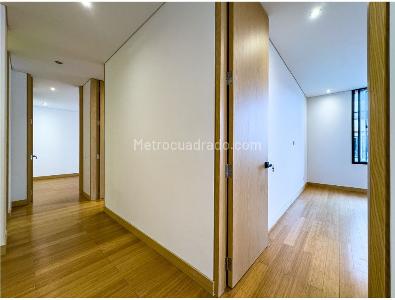 Apartamento en venta en El Virrey, Bogotá · foto 8 de 20