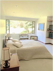 Apartamento en venta en Santa Barbara Alta, Bogotá · foto 5 de 11