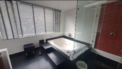 Casa de 4 alcobas en venta en Chia Cundinamarca, Chía, 450 m² · foto 3 de 9