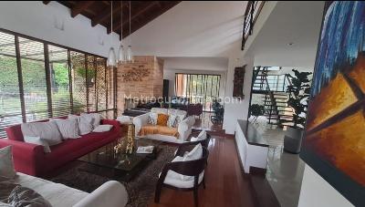 Casa de 4 alcobas en venta en Chia Cundinamarca, Chía, 450 m² · foto 4 de 9
