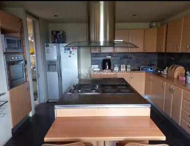 Casa de 5 alcobas en venta en Sindamanoy, Chía, 1050 m² · foto 8 de 10