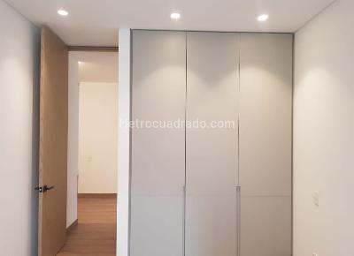 Apartamento de 3 alcobas en venta en La Cabrera, Bogotá, 243 m² · foto 10 de 10