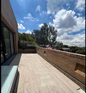 Apartamento en venta en Santa Barbara Alta, Bogotá · foto 7 de 20