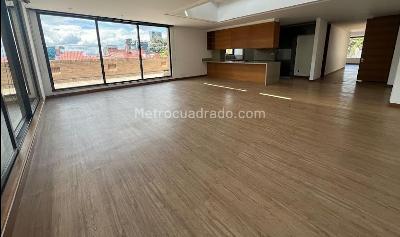 Apartamento en venta en Santa Barbara Alta, Bogotá · foto 9 de 20