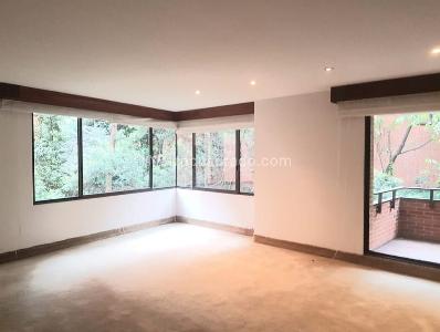 Apartamento en venta en Las Rosales, Bogotá · foto 2 de 10