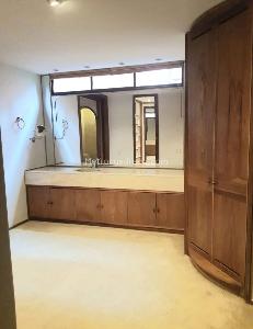 Apartamento en venta en Las Rosales, Bogotá · foto 5 de 10