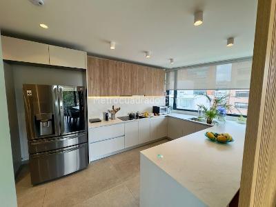 Apartamento de 3 alcobas en venta en La Cabrera, Bogotá, 250 m² · foto 12 de 20