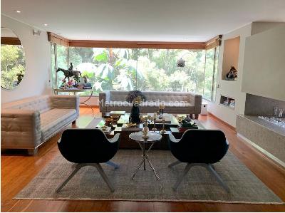 Apartamento de 3 alcobas en venta en El Refugio Chico, Bogotá, 330 m² · foto 4 de 7