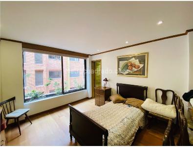Apartamento en venta en La Carolina, Bogotá · foto 12 de 14