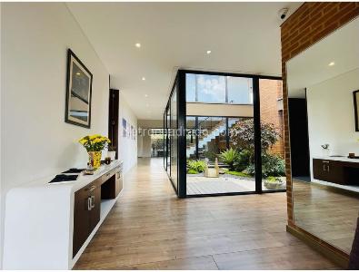 Casa de 4 alcobas en venta en Chia, Bogotá, 327 m² · foto 13 de 19