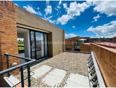 Casa de 4 alcobas en venta en Chia, Bogotá, 327 m² · foto 9 de 19