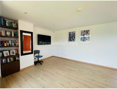 Casa de 4 alcobas en venta en Chia, Bogotá, 327 m² · foto 10 de 19