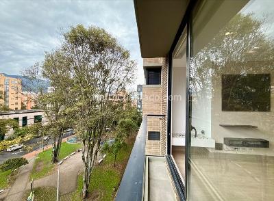 Apartamento en venta en Chico Norte, Bogotá · foto 3 de 9