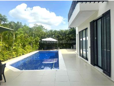 Casa de 4 alcobas en venta en Lagos Del Peñon, Girardot, 180 m² · foto 11 de 20
