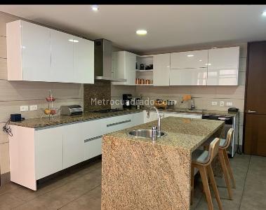 Apartamento en venta en Chico Alto, Bogotá · foto 4 de 7