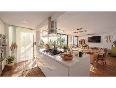 Casa de 3 alcobas en venta en Santa Ana Occidental, Bogotá, 350 m² · foto 10 de 20