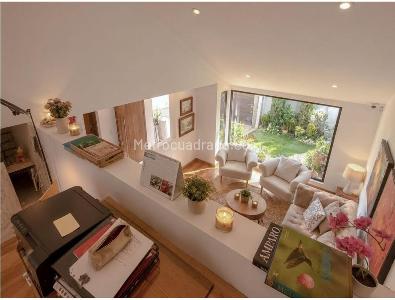 Casa de 3 alcobas en venta en Santa Ana Occidental, Bogotá, 350 m² · foto 7 de 20