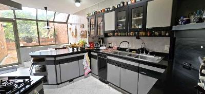 Apartamento de 4 alcobas en arriendo en Santa Ana Alta, Bogotá, 420 m² · foto 12 de 20