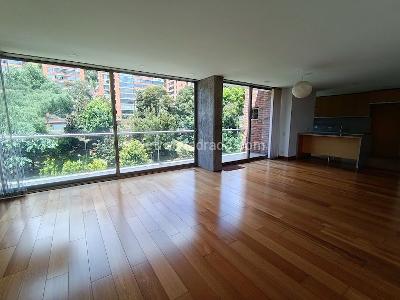 Apartamento en venta en Chico Norte, Bogotá · foto 8 de 17