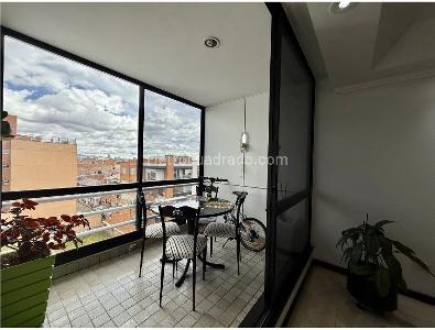 Apartamento de 3 alcobas en venta en Santa Barbara, Bogotá, 208 m² · foto 15 de 16