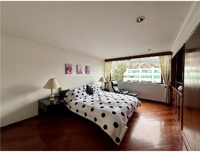 Apartamento de 3 alcobas en venta en Santa Barbara, Bogotá, 208 m² · foto 7 de 16