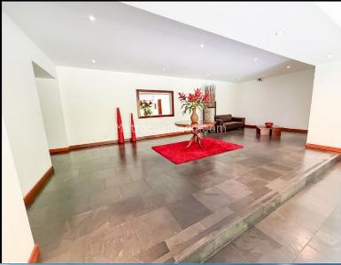 Apartamento de 3 alcobas en venta en Chico Reservado, Bogotá, 257 m² · foto 16 de 16