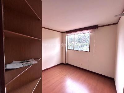 Apartamento de 3 alcobas en venta en Laderas De Gratamira, Bogotá, 59 m² · foto 10 de 18
