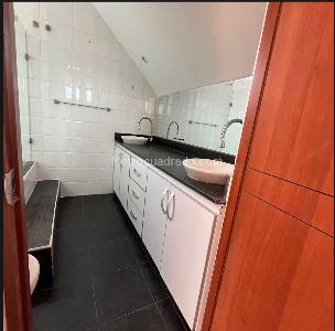 Apartamento en venta en Modelia, Bogotá · foto 11 de 19