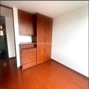Apartamento en venta en Modelia, Bogotá · foto 5 de 19